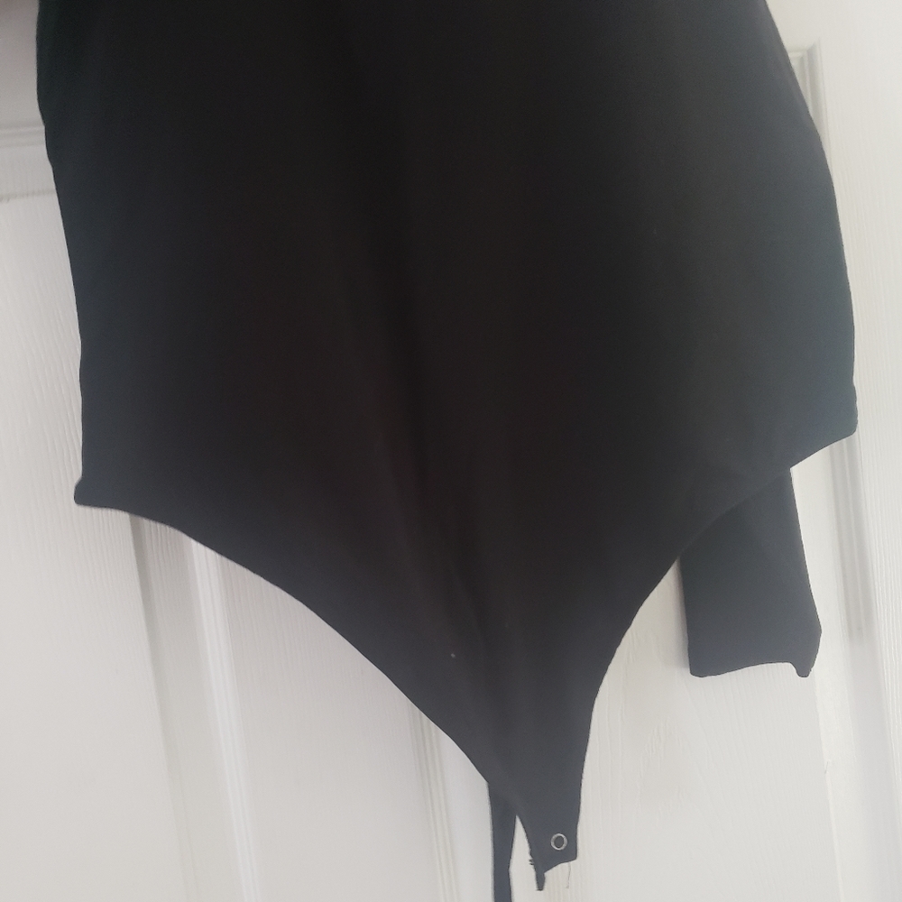 Black long sleeve bodysuit tshirt